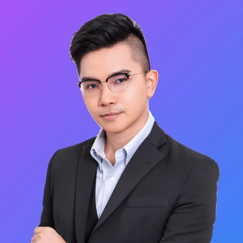 Carlos Loo, Website Designer & Developer